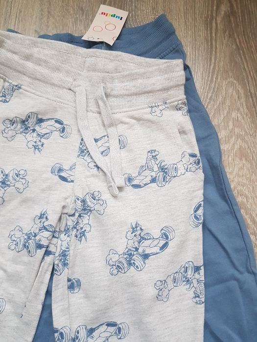 Комплект штанів для хлопчика 104 розміру