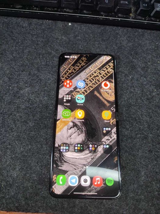 Samsung Galaxy Z Flip 4 128 F-721B