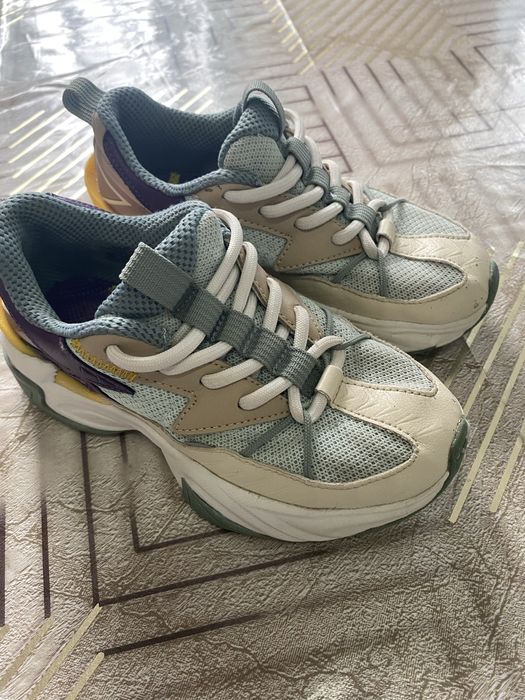 Кросівки Zara для дівчинки