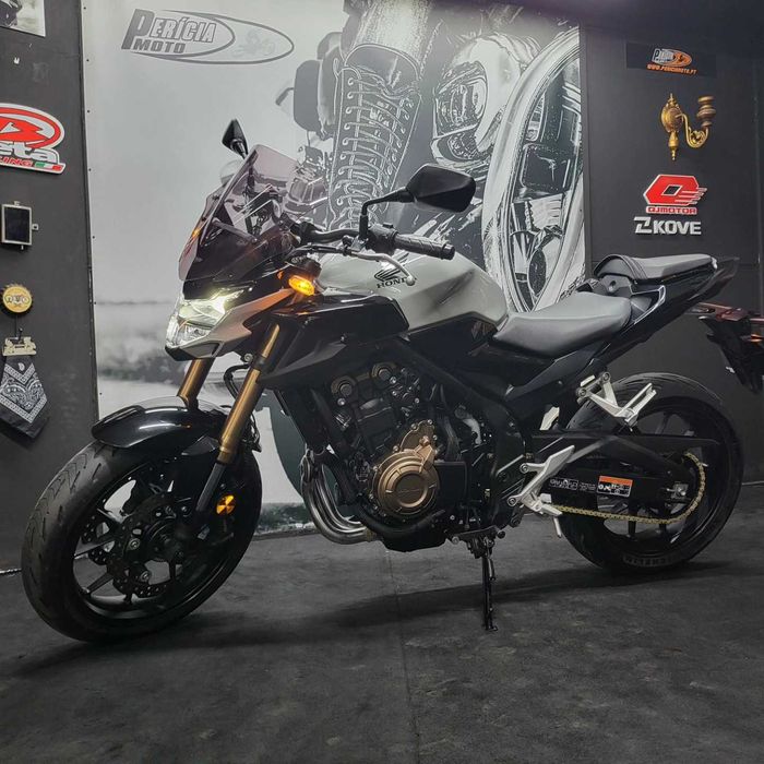 Honda CB500F 2023