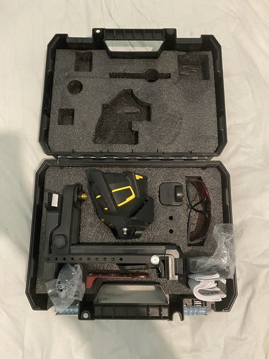 Stanley fatmax ZESTAW laser krzyżowy