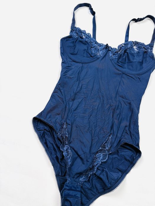 Body z biustonoszem 80B granatowe
