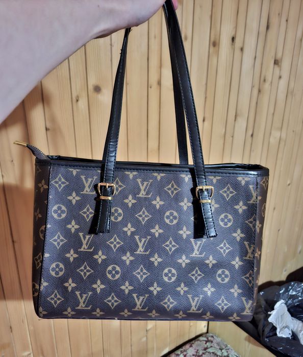 Torebka Louis Vuitton Shopper LV