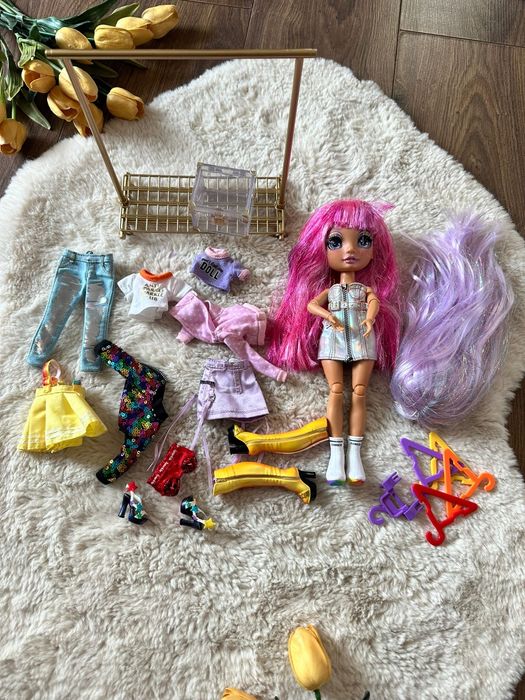 Lalka rainbow high avery studio mody fashion garderoba