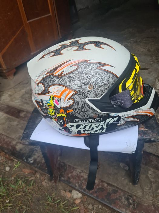 Шлем, шолом, monster energy