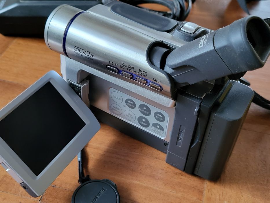 Kamera Panasonic NV-DS60