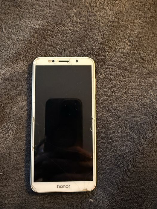 Телефон Honor 7A,  Xiaomi, Prestigio