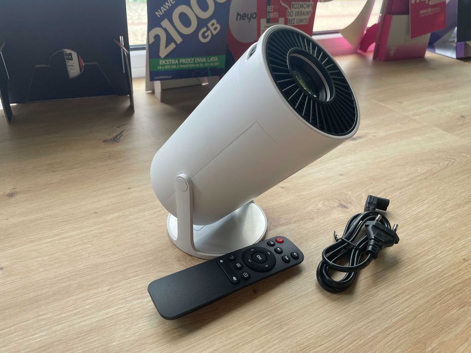 Projektor multimedialny