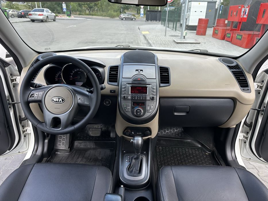 Продам Kia Soul 2010