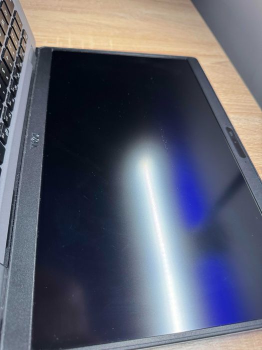 Ноутбук Dell Latitude 5310 13,3" Core i7/8-16GB/256GB