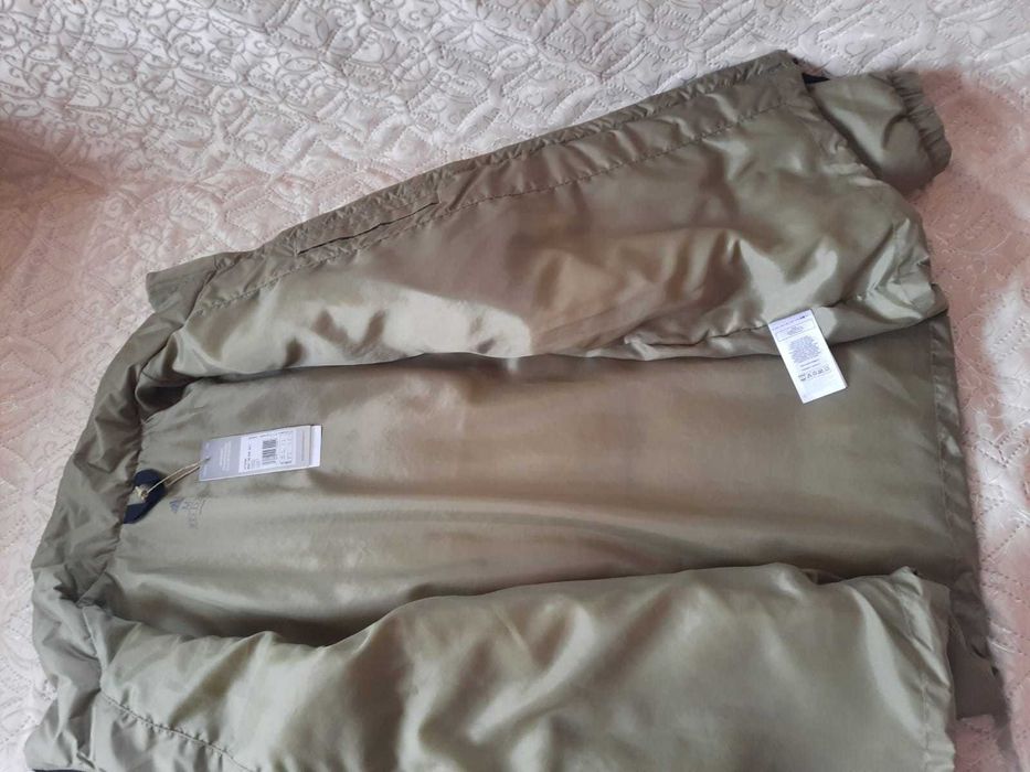 Продам курточку Adidas