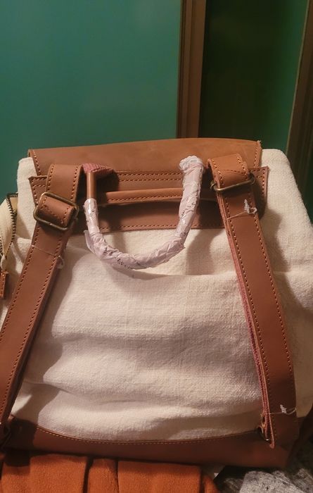 Nowy skórzany plecak firmy max mara