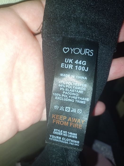 Бюстгальтер, бюстьє 100 j, ліфчик великий розмір.