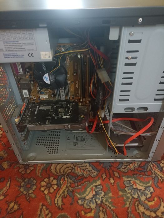 Продам компютер ASUS