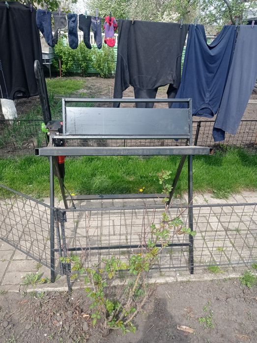 Станок для різки дров