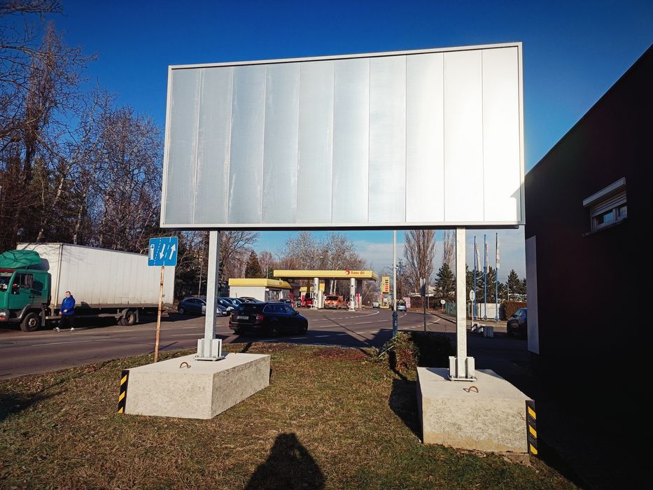Tablicę reklamowa billboard przestawna