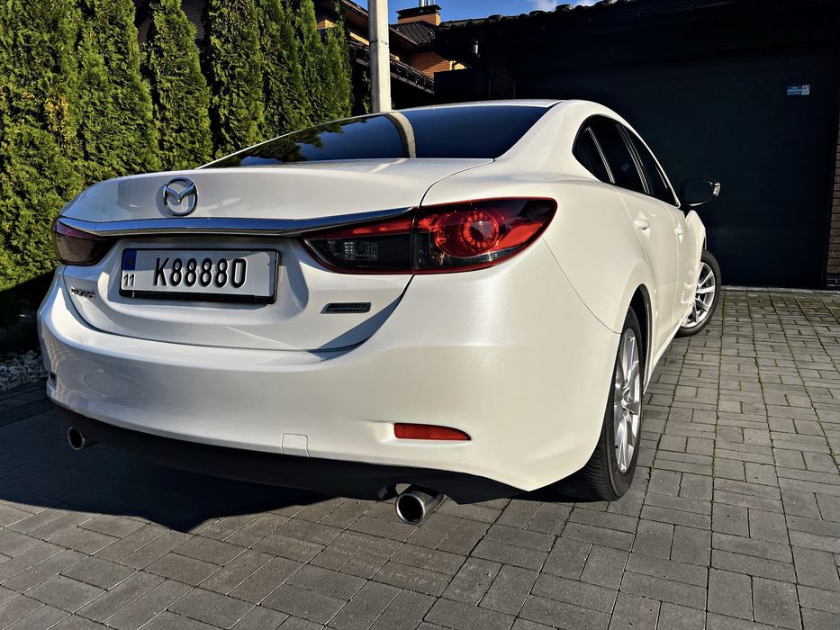 Mazda 6 Официальный не крашена