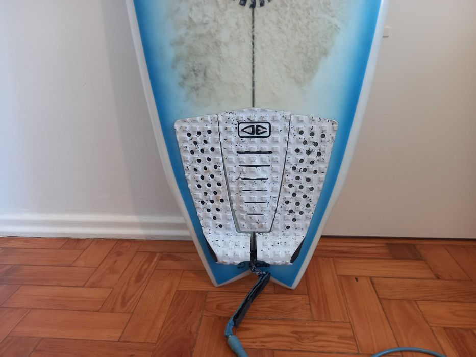 prancha de surf hybrid/performance fish