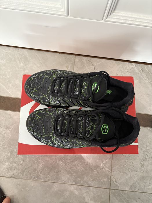 Buty nike air max plus shattered glass meskie