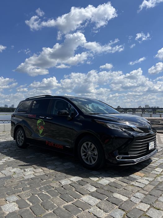 Трансфер в аеропорт • таксі Київ-Кишинів-Київ. Доставка цінних речей