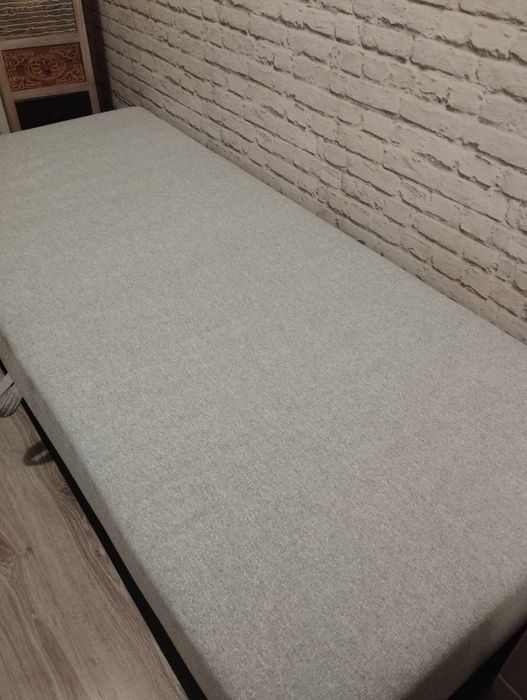 Tapczan jednoosobowy 183cm na 80cm