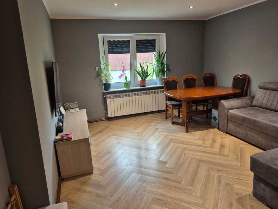 Sprzedam umeblowane  mieszkanie 88m z działka Rod centrum Żar