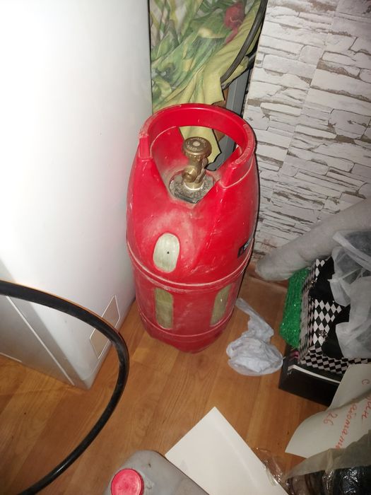 Продам газовый балон