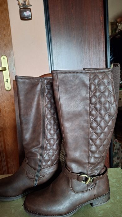 Nowe, kozaczki wysokie