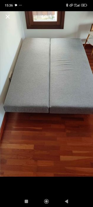Sofá Cama em cinza da Ikea