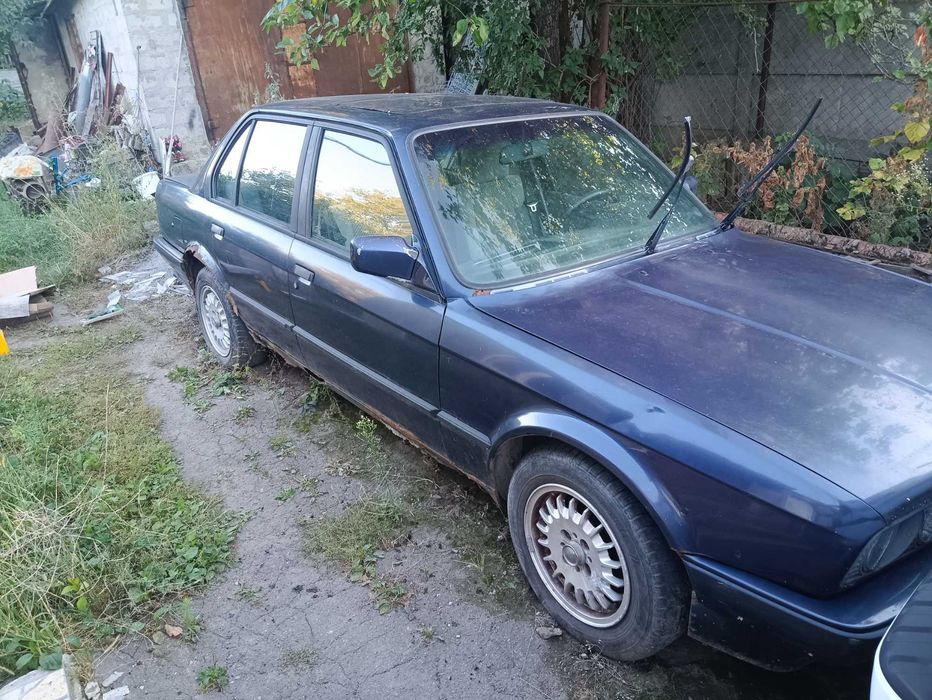BMW E30 318i 1990 р. | 2-й перехід | 1.8 бензин/газ | під відновлення