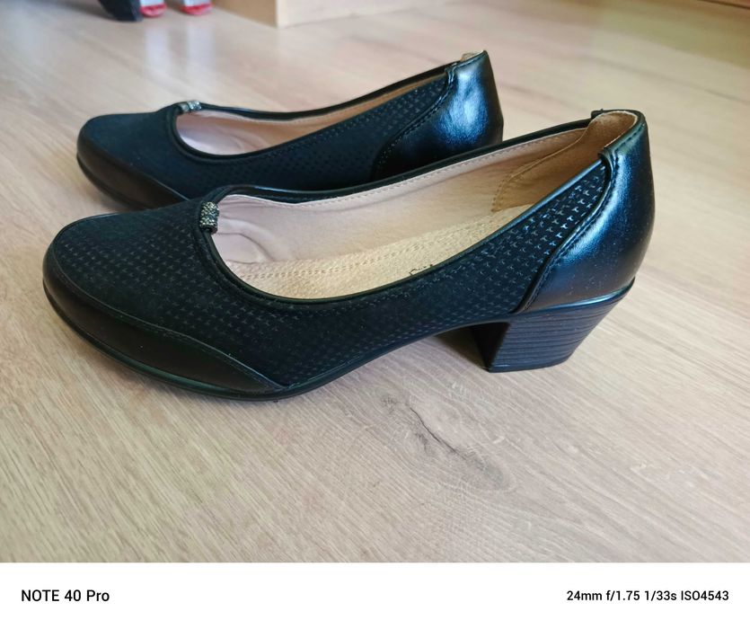 Buty damskie, czółenka