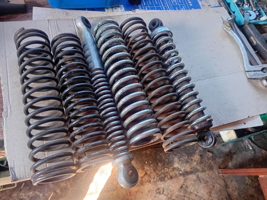 Продам пружини амартизатора мотоцикла