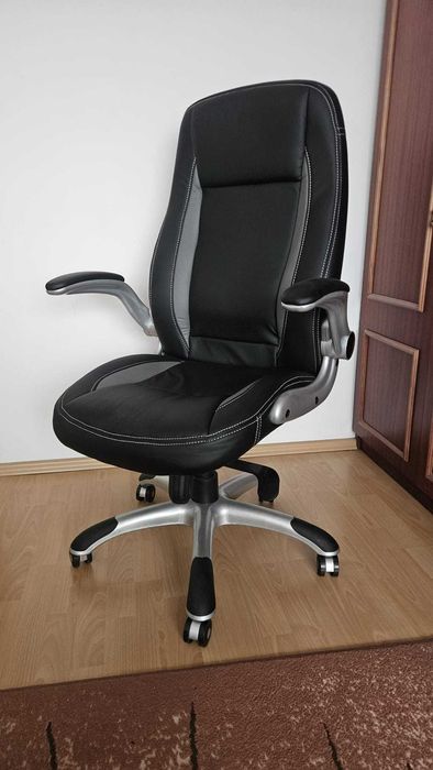 Fotel biurowy Agata Meble ATLANTA