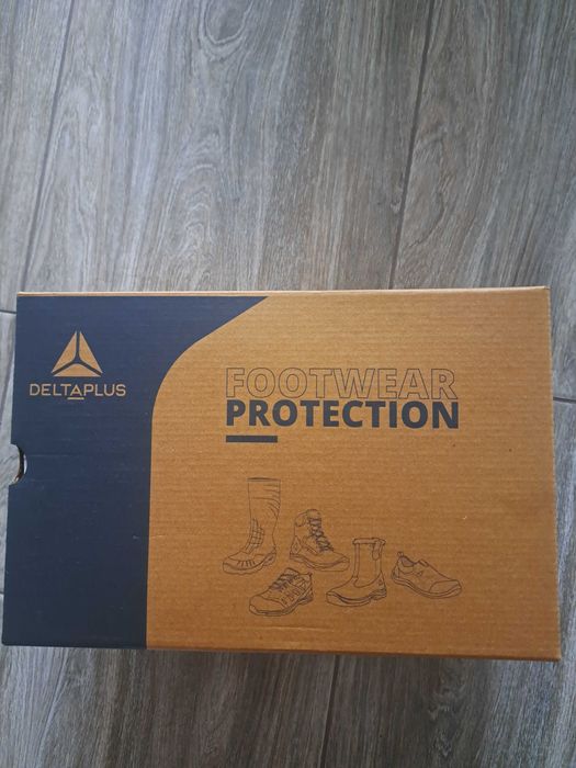 Buty robocze Delta Plus 43  NOWE
