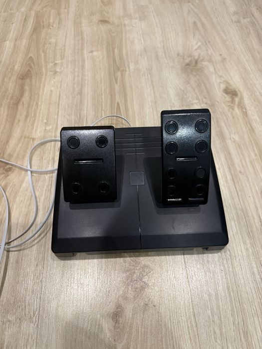 Kierownica logitech saite g + pedały
