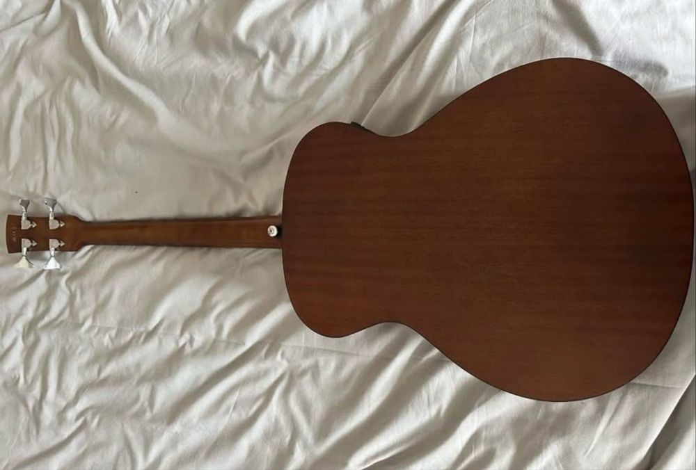 Baixo Eletroacustico