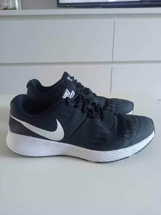 Buty Nike rozmiar 37, 5