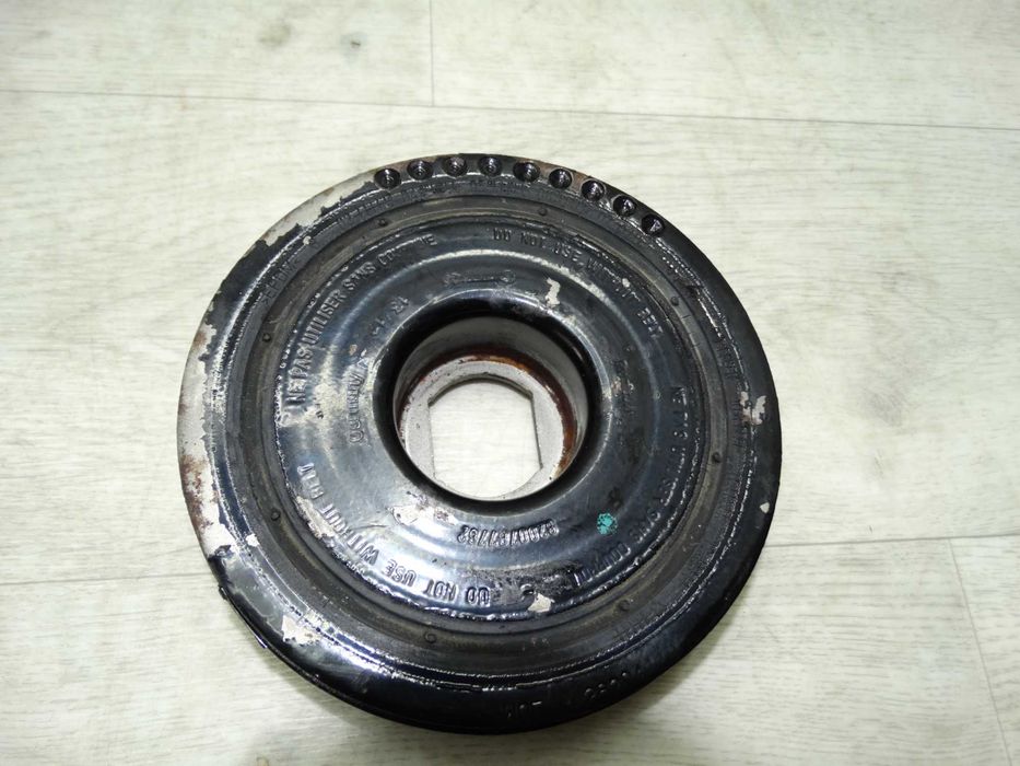 Б/в  шків колінвала Renault / Nissan / Opel 1.6 та 2.0 dCi (M9R K9K)