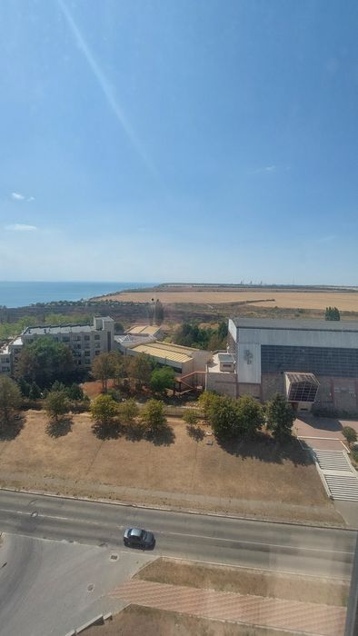 Продам 3к.квартиру общ 120м.кв