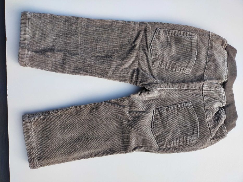 Spodnie ocieplane sztruksowe rozmiar 86