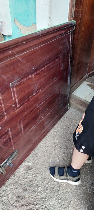 Дверь бронированная крепкая тяжолая