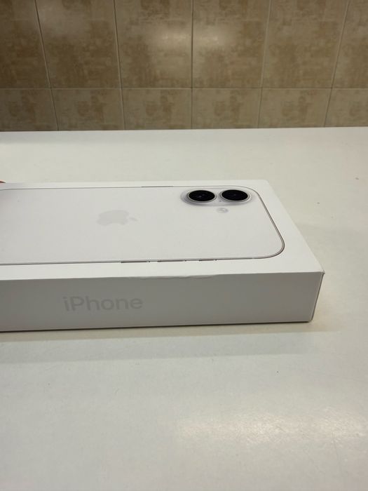 Iphone 17 normal 256gb novo!