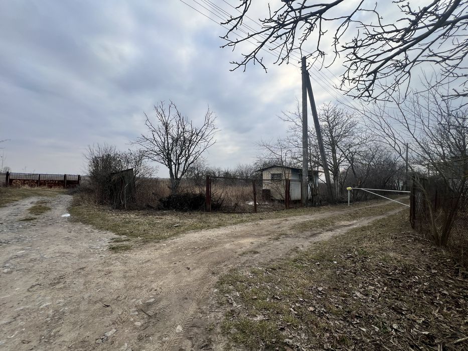 Продам ділянку з вагончиком с.Артемівка (дачний кооператив).