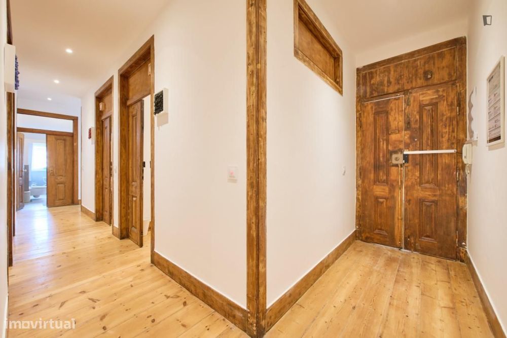 Quarto - localizado em Avenida da Liberdade Lisbon
