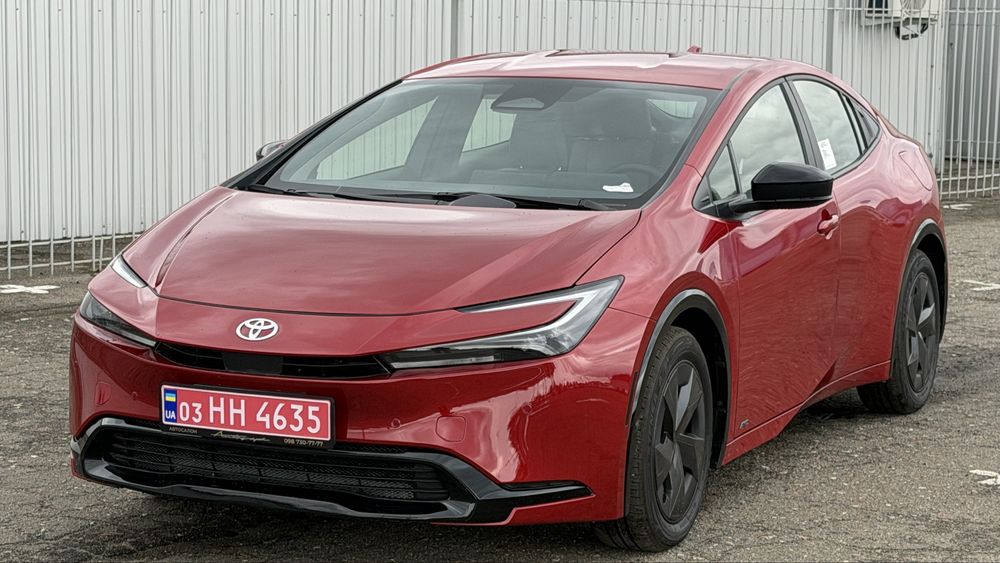 Toyota Prius AWD 2025 безпробігу Виробництва Японіі