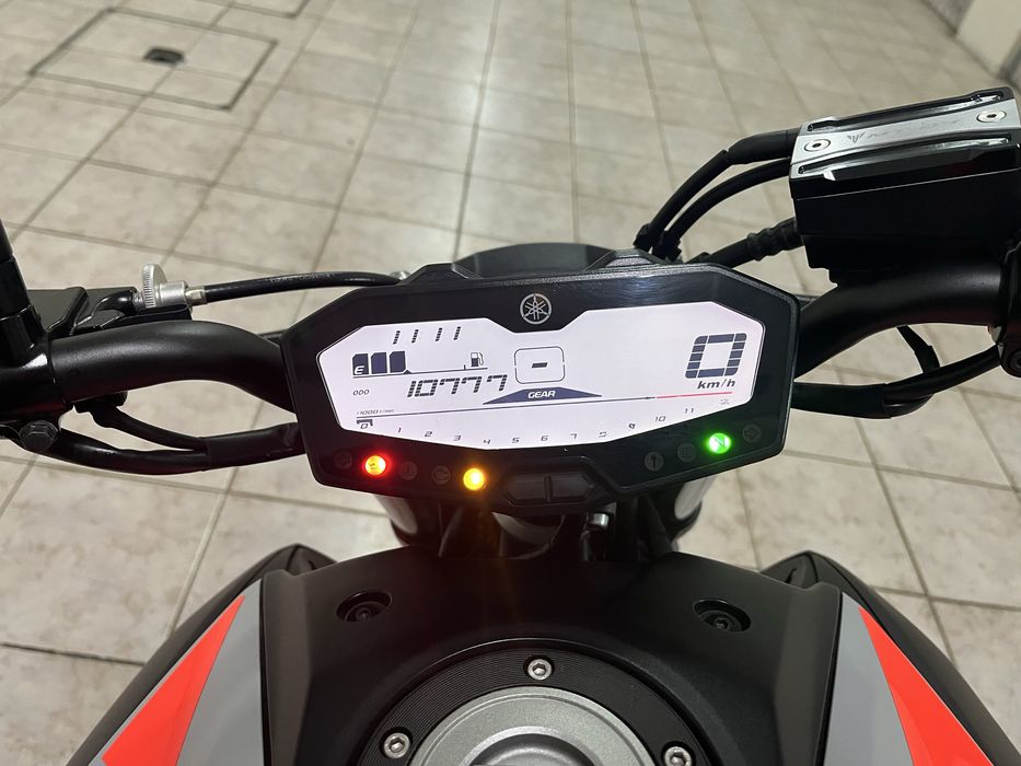 Yamaha MT07 com 10mil km