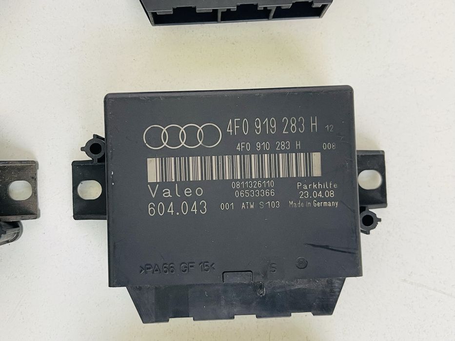 Блок Парктроніків Audi A6 C6 A8 D3 Модуль PDC