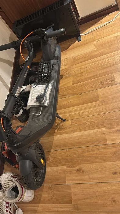 Trotinete Nova NineBot Perfeito estado modelo E2 PRO