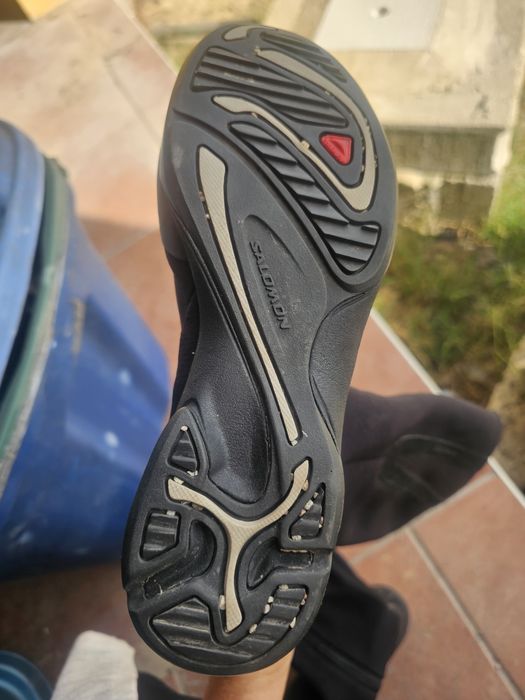 Botas Salomon  em muito bom estado numedo 37