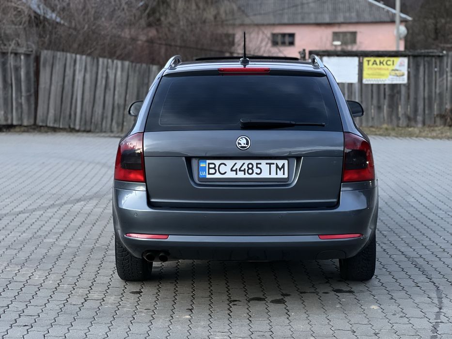 Skoda Octavia A5 FL 2012p 2.0 TDI DSG-6